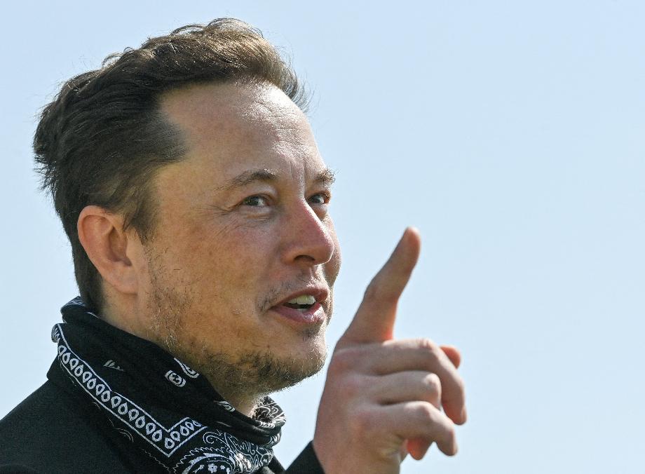 Elon Musk. (photo : Patrick Pleul/Pool via Reuters)