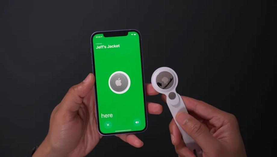Les AirTags ont également été utilisés pour suivre des personnes sans autorisation (photo : iOSMac)