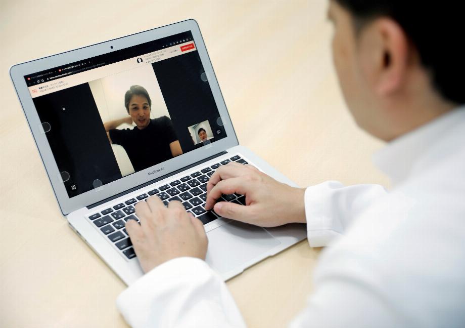 L'avenir de la médecine réside dans la santé en ligne (Photo : REUTERS/Issei Kato/File Photo)