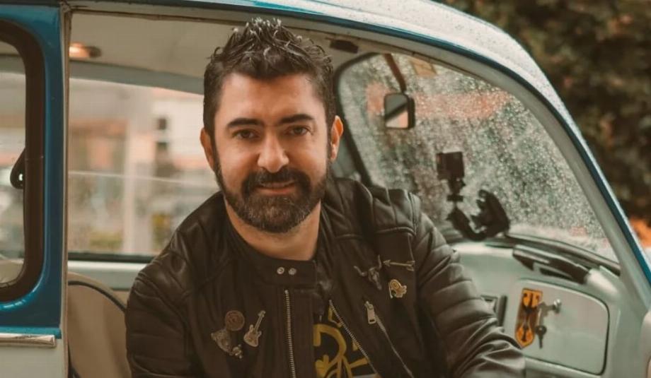 Iván Marín a révélé que ses parents l'avaient abandonné dans son enfance et qu'Esperanza Gómez serait son plaisir coupable. Tiré d'Instagram @ivanmarinsoyyo