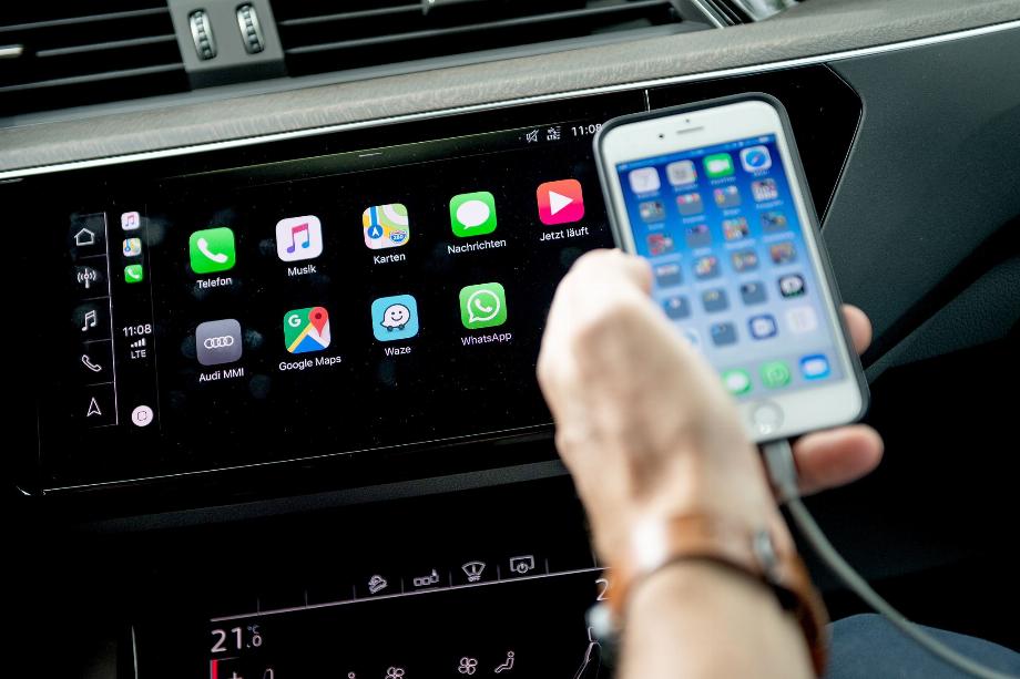 Car Play. (photo : Zacharie Scheurer/dpa)