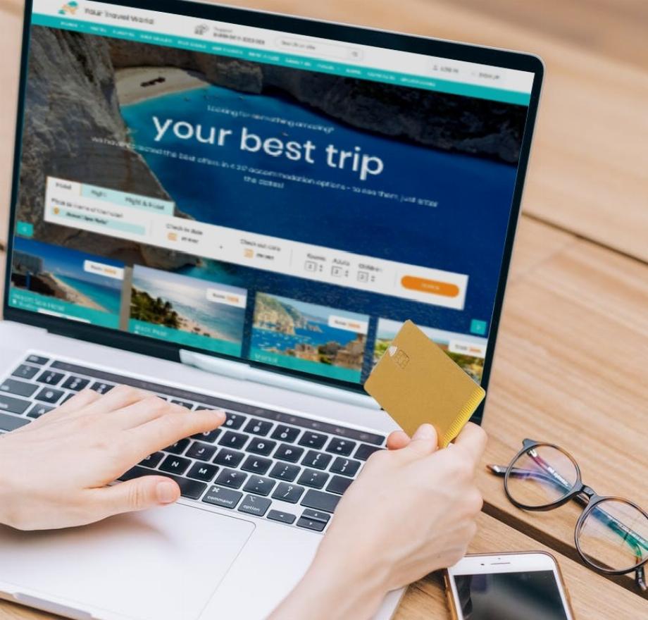 11% des utilisateurs qui ont répondu à une enquête de S2 Grupo ont affirmé avoir été victimes d'arnaques lors de la réservation en ligne de leurs projets de vacances. (Pexels)