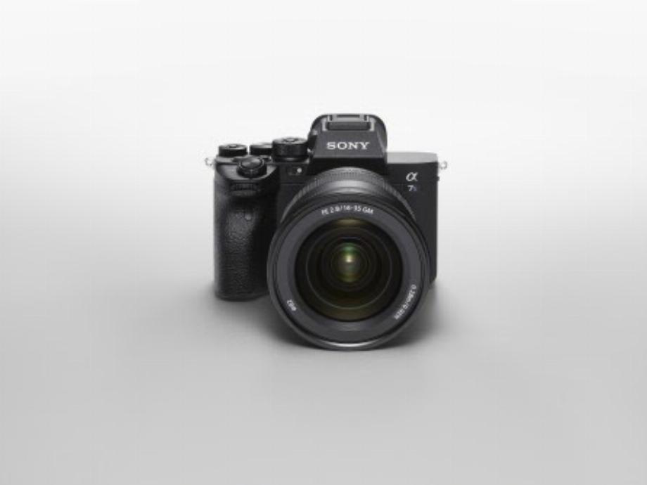Sony s'est spécialisé dans les appareils photo sans prisme ou sans miroir