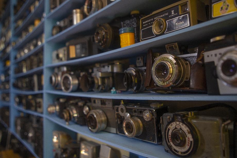 Les anciens appareils photo étaient des rouleaux et il fallait se rendre dans des ateliers de développement pour faire imprimer les photographies Nezahualcóyotl, État de Mexico. 29 septembre 2021. Photo : Karina Hernández / Infobae