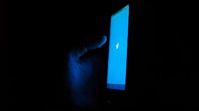 Twitter demandera une confirmation d'âge pour voir certains contenus