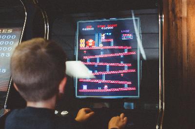 Pourquoi les jeux vidéo contribuent au développement cérébral des enfants