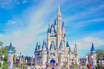 Ce que vous voyez sur Disney Plus permettra à l'entreprise de personnaliser votre visite dans les parcs d'attractions