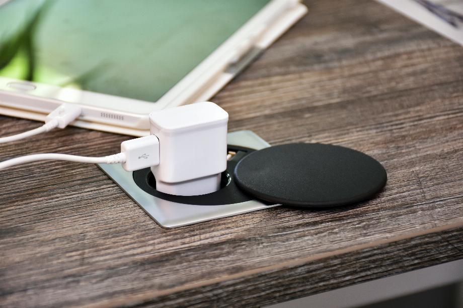 La charge des téléphones portables est un problème inquiétant, il est donc nécessaire d'apprendre pour ne pas affecter la durée de vie utile du téléphone.
