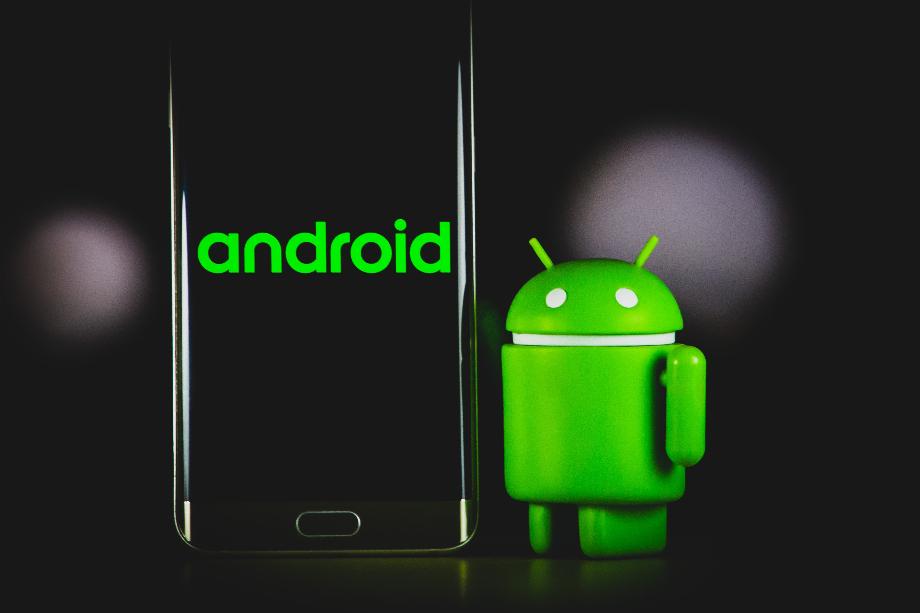 Les applications Play Store cachent les virus pour voler des informations.