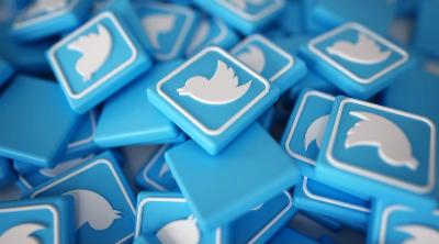 Comment supprimer un ancien tweet sans le chercher dans tout le profil du réseau social