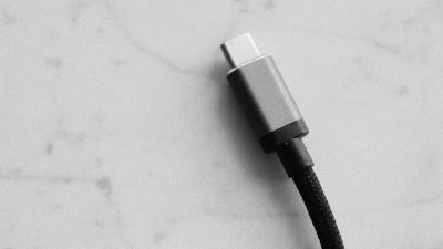 La restriction que l'iPhone 15 aurait lors de l'utilisation de l'USB-C
