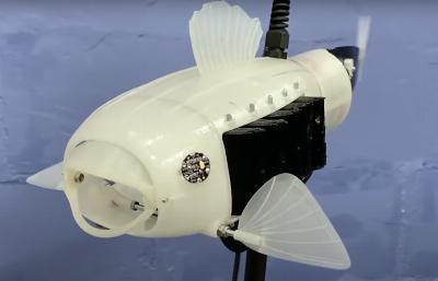 Ce poisson robot aide la vie marine en filtrant les microplastiques