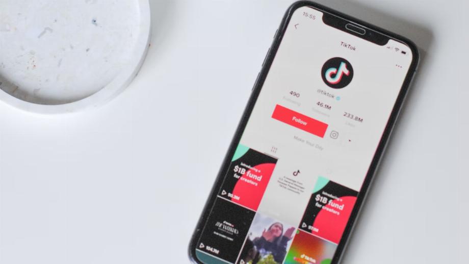 L'application dispose d'un outil qui nous permet de voir qui a entré notre profil.