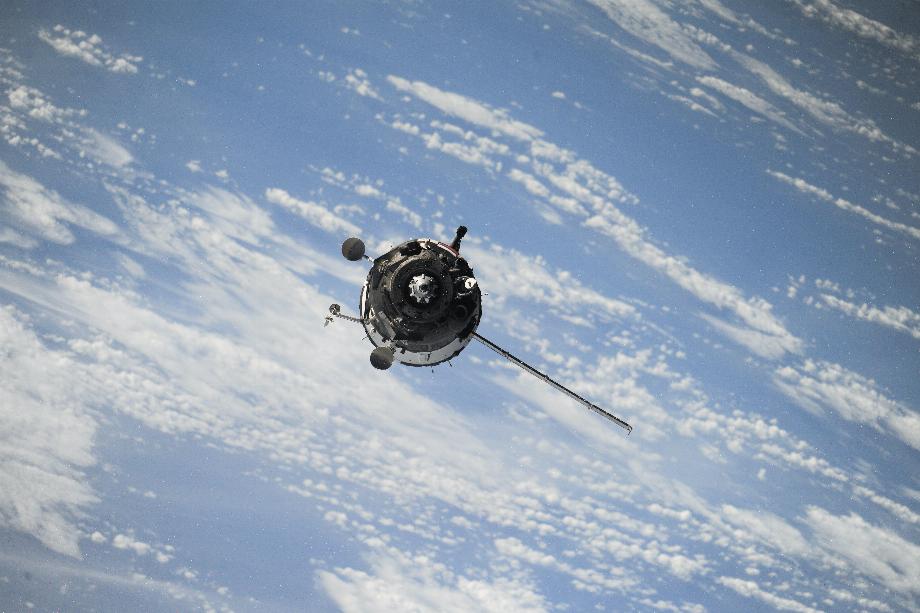 Les astronomes ont attiré l'attention sur le nombre de satellites qui sont en orbite terrestre et qui affectent leur travail.