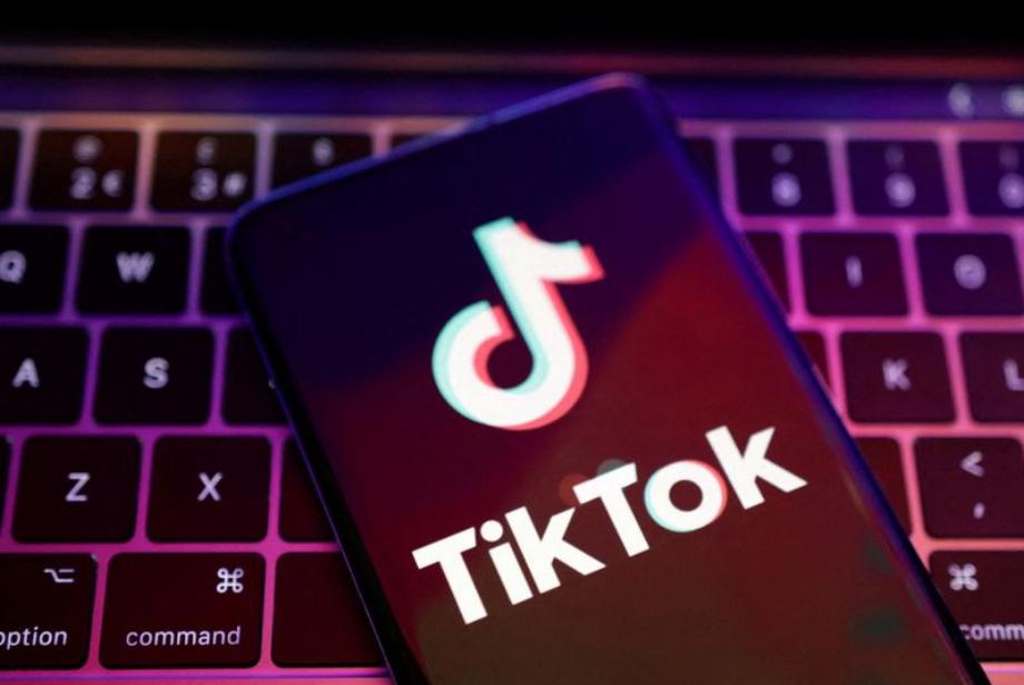 TikTok et Bumble utiliseront un outil de modération de contenu sexuel sur leurs plateformes. REUTERS/Dado Ruvic/Illustration/Photo d'archive
