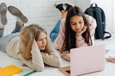 Les écoles peuvent gagner des prix valant des millions de dollars pour se protéger des cyberattaques