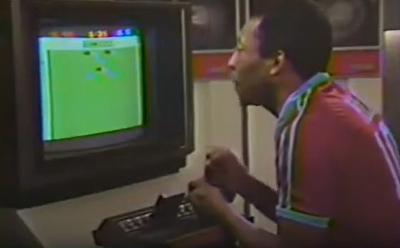 Pelé a été le premier footballeur à faire la couverture d'un jeu vidéo