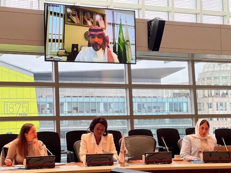 La Colombienne est l'une des deux seules Latinas à travailler avec la Banque mondiale pour la construction de politiques publiques de genre pour l'Arabie saoudite. (Photo : LinkedIn)
