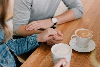 Les 10 conseils pour le premier rendez-vous d'une application de rencontre