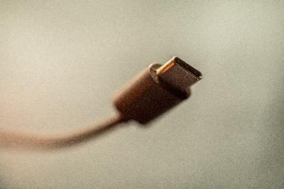 Quelle est la différence entre le type de connexion USB-C et Thunderbolt