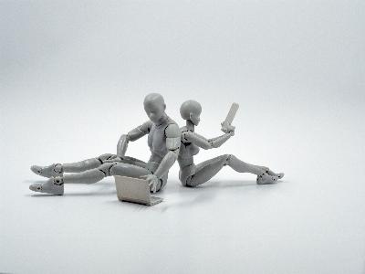 Comme dans Terminator : ils créent un robot qui s'évade de prison en passant du solide au liquide