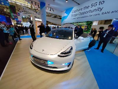 MWC : c'est la voiture électrique de Tesla pour la police
