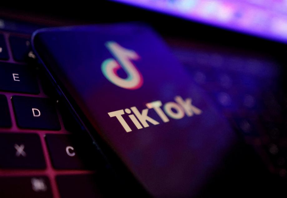 TikTok permet de supprimer le cache de la navigation de l'application. Ce