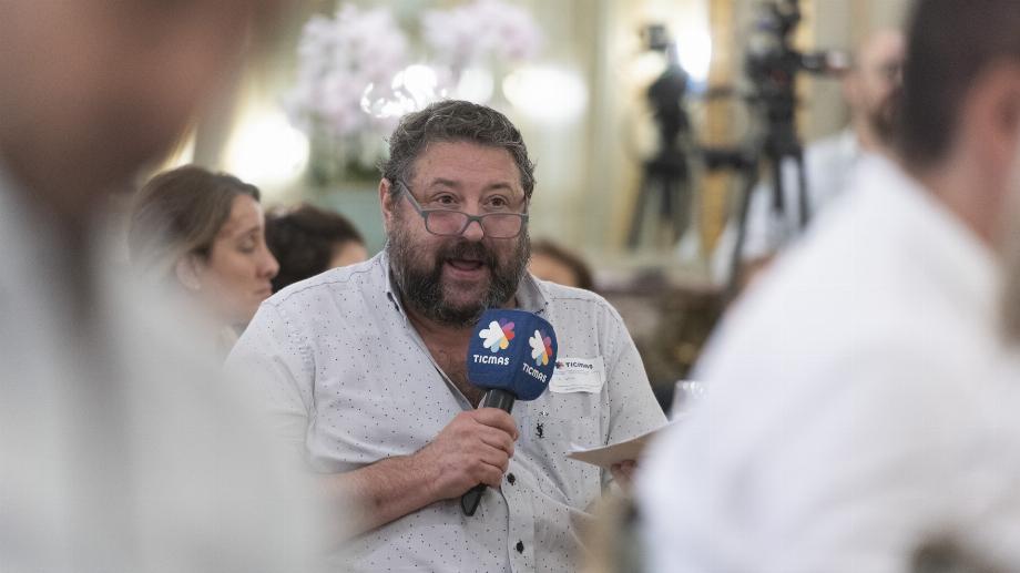 Javier Castagnola, directeur général exécutif du Réseau éducatif La Salle Argentine-Paraguay, s'est interrogé sur le sens de la vérité poursuivi par l'IA