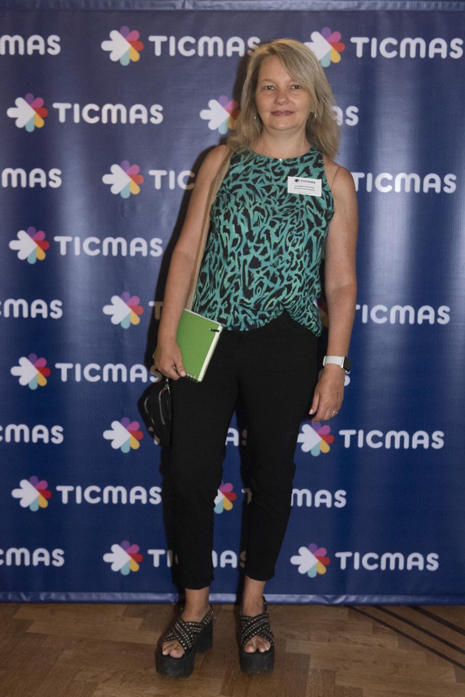 Alejandra Yuszcsyssyn (directrice adjointe du niveau primaire de la Deutsche Schule Temperley)