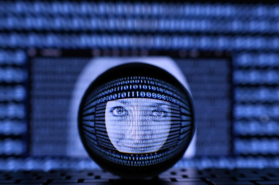 La technologie devient une épée à double tranchant : (Ibero León)