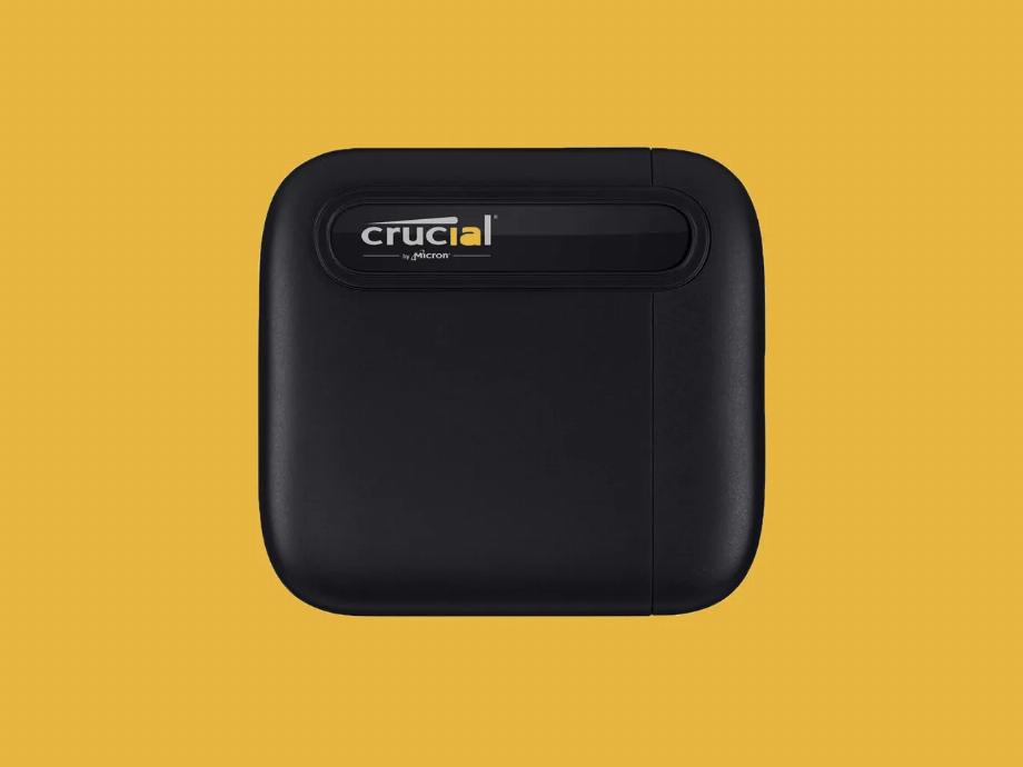 Le disque SSD portable Crucial X6 est un périphérique de stockage externe compact et rapide. (filaire)