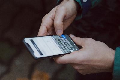 Microsoft apporte son intelligence artificielle aux claviers iPhone et Android