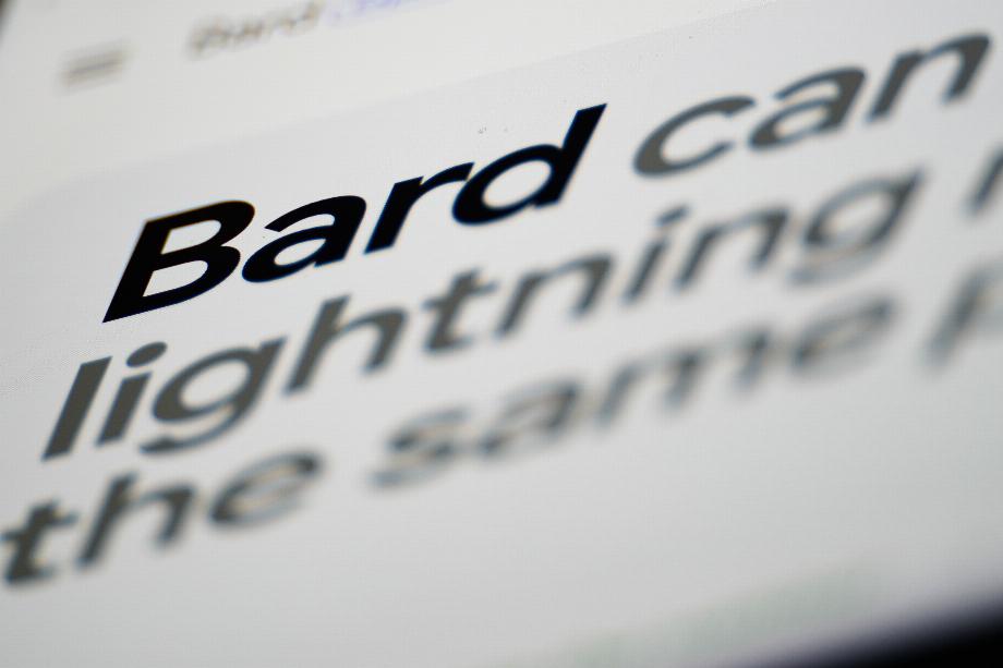 L'intelligence artificielle de Google, Bard, sera connectée au moteur de recherche. (AP Photo/Matt Rourke)