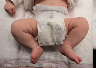 Les deux premiers bébés conçus par un robot sont nés