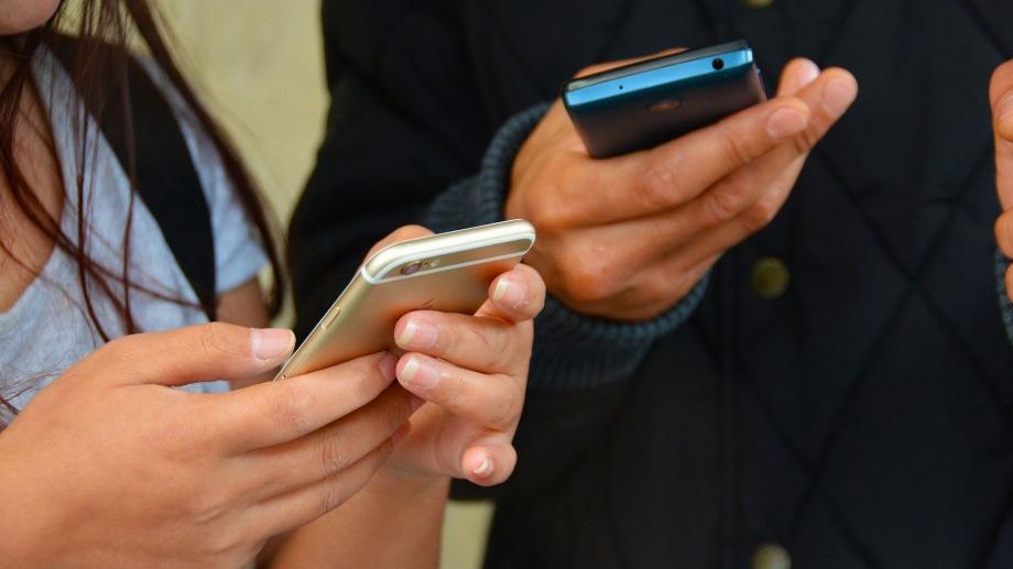 Selon le rapport Counterpoint, les téléphones portables les plus vendus d'occasion ou reconditionnés sont les iPhones avec une présence sur le marché de 49%. Photo : Pixabay.