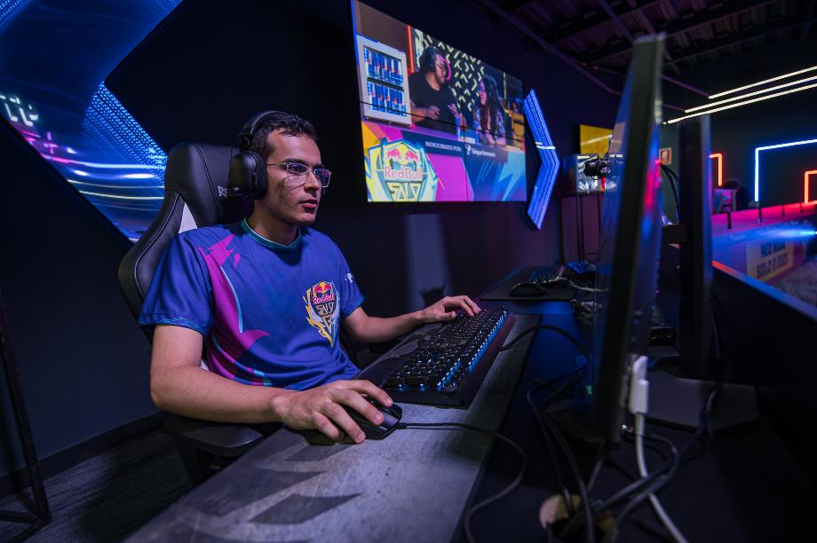 Santigod s'est avéré être le meilleur joueur colombien dans cette modalité en ne perdant aucun match en finale.