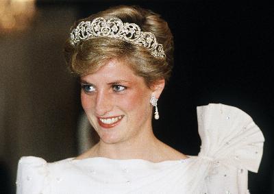 Voici à quoi ressemblerait Lady Di à 62 ans selon l'Intelligence Artificielle