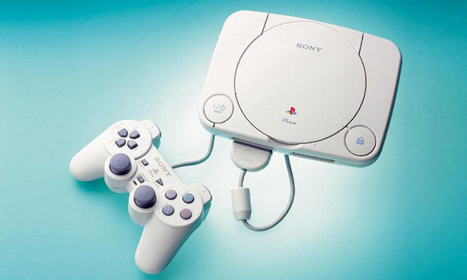 La PlayStation One a été lancée sur le marché en 2000.