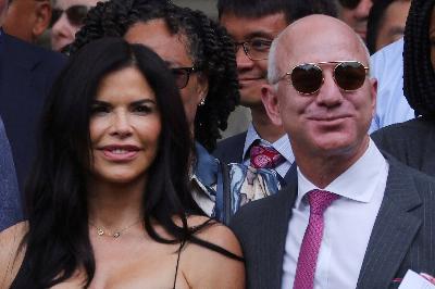 La future épouse de Jeff Bezos sera l'une des cinq femmes à voyager dans l'espace avec Blue Origin