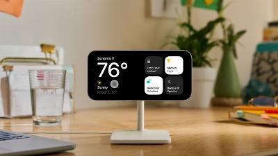 Comment utiliser StandBy sur iPhone pour avoir un écran intelligent à côté de Siri