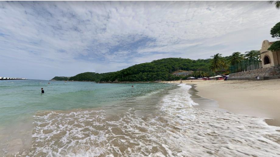 Huatulco possède de multiples baies où la biodiversité de chaque environnement orne les plages d'une manière différente. (Capture d'écran, Google Maps)