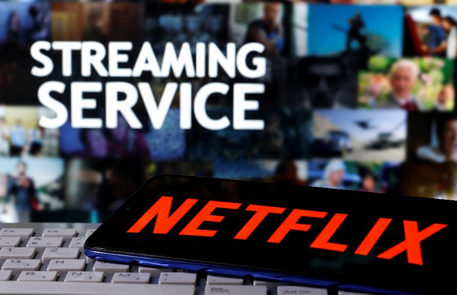Les plates-formes de streaming nécessitent au moins 25 mégabits par seconde (Mbps) pour que le contenu soit lu de manière fluide. (REUTERS/Dado Ruvic)