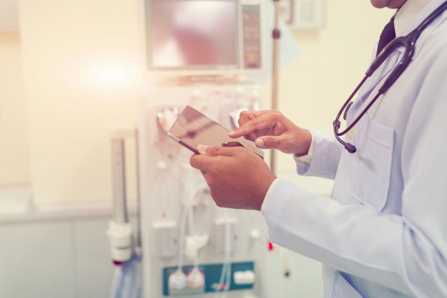 Certaines avancées permettent aux médecins de communiquer avec le patient à des milliers de kilomètres (Getty)