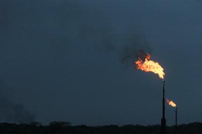 Gaz, Bitcoins et Intelligence Artificielle : ils cherchent à réduire l'empreinte environnementale de Vaca Muerta
