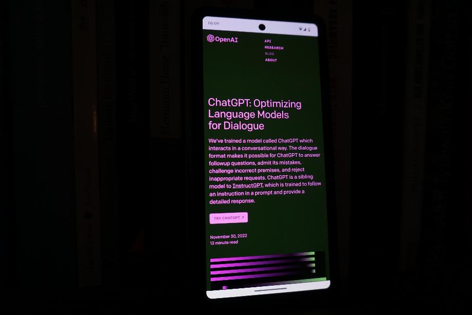 OpenAI souhaite que d'autres entreprises puissent proposer leurs développements à des tiers. (Déséclabousser)