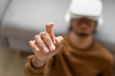 Apple Vision Pro contre. Meta Quest Pro : laquelle des lunettes de réalité virtuelle est la plus chère