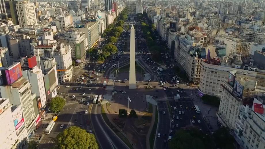 Pendant les vacances d'hiver, les destinations nationales en Argentine deviennent des options attrayantes pour les voyageurs.