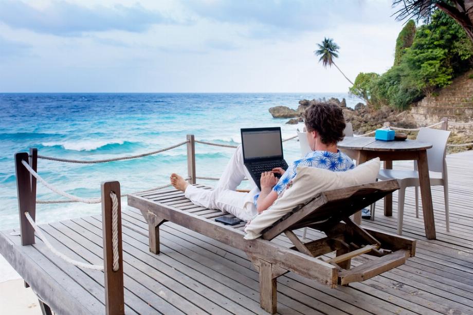La génération Y et la génération Z préfèrent les environnements de travail flexibles qui leur permettent de consacrer du temps à leurs intérêts personnels. (photo : Le reste du monde)