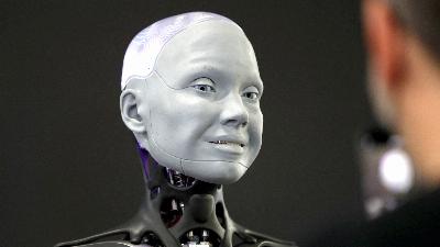 Les robots alimentés par l'intelligence artificielle sont convaincus qu'ils seront capables de diriger le monde à l'avenir et de surpasser les humains