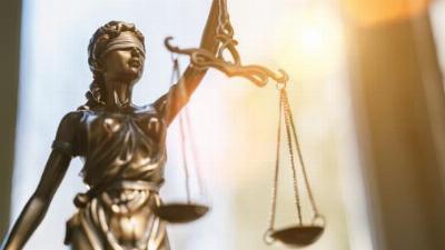 Phrases inspirantes pour célébrer la Journée des avocats : réflexions sur la justice